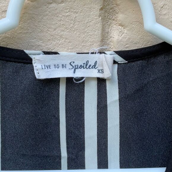 Take 50% OFF- Live To Be Spoiled Black&White 2pc Croptop & Pant, Size-XS - Picture 7 of 8